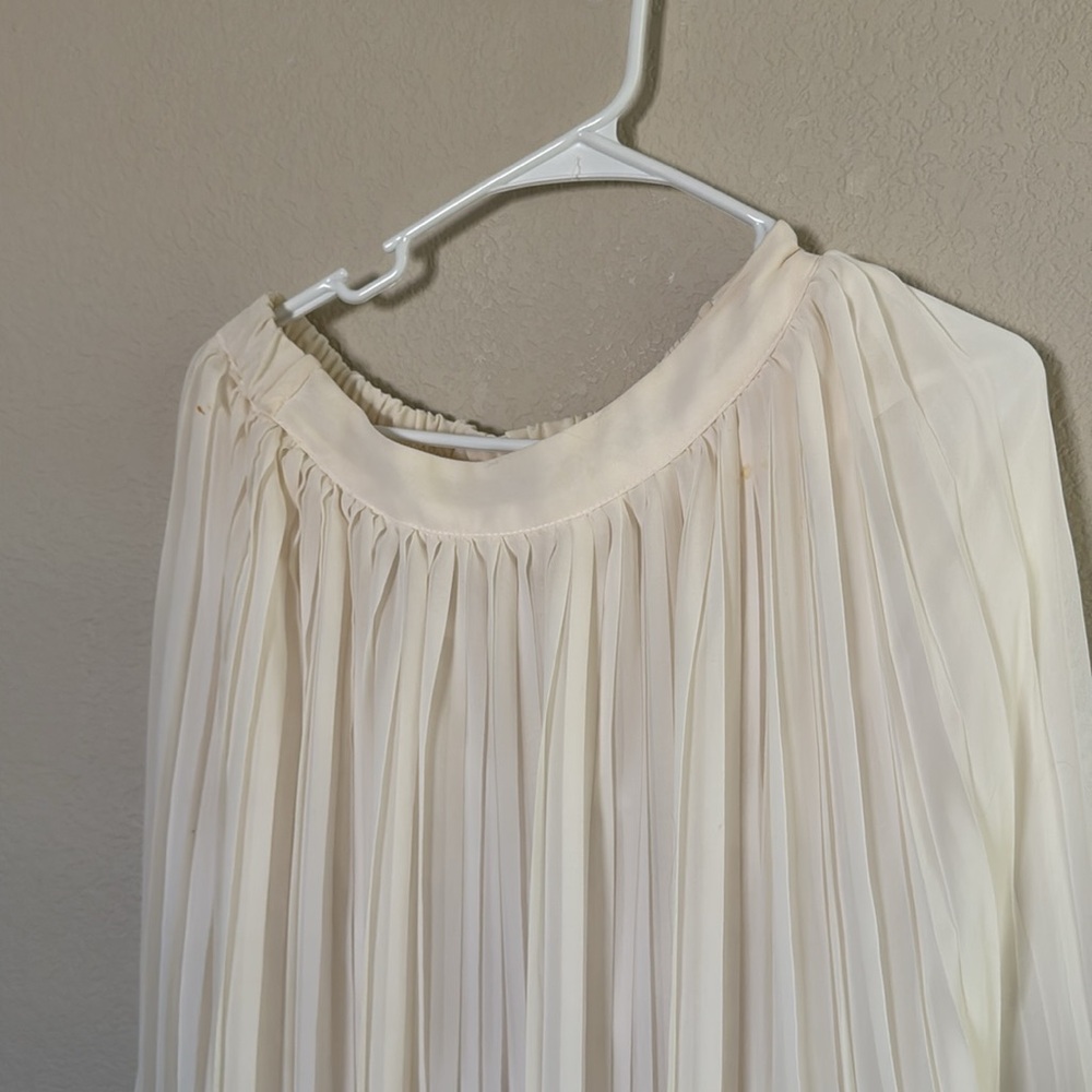 White maxi skirt - Picture 2 of 3